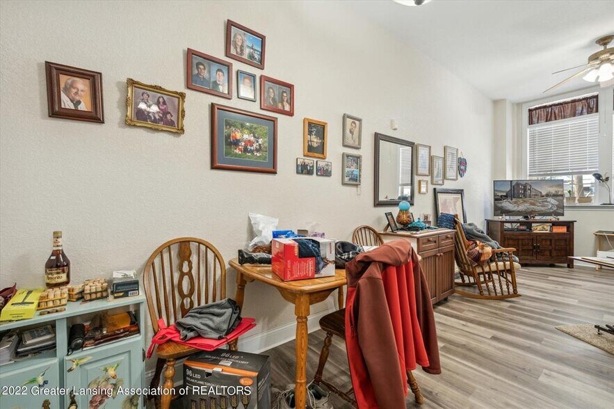 More Photos Of 335 Horatio St, Charlotte Apartments For Sale