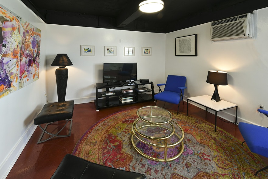 More Photos Of 74560 Overseas Hwy, Islamorada Apartments For Lease