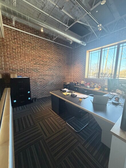 More Photos Of 80 Main St, Lemont Freestanding For Lease