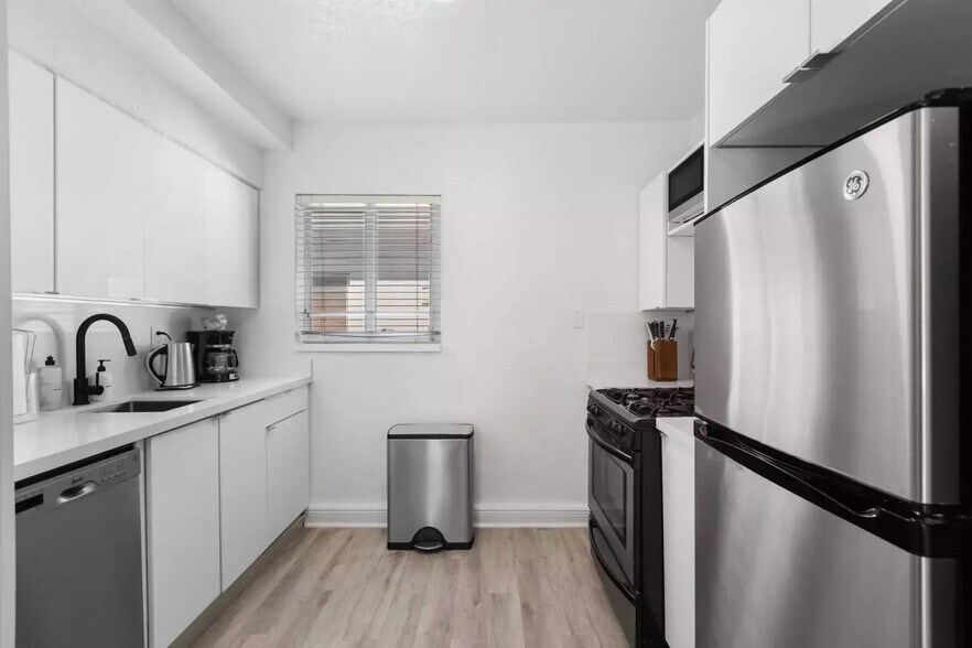 More Photos Of 7315-7325 Carlyle Ave, Miami Beach Apartments For Sale