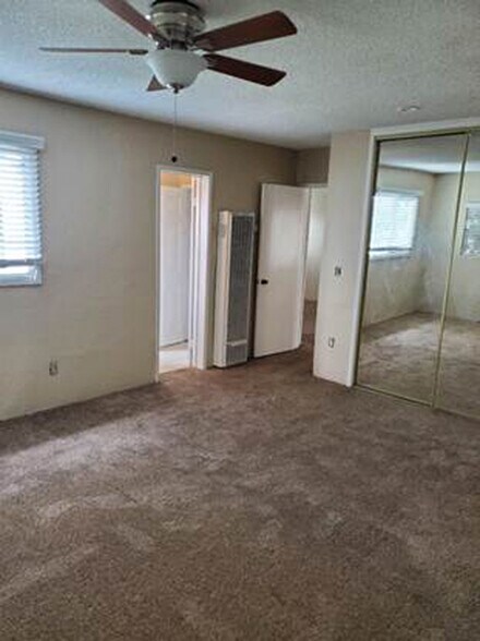 More Photos Of 4032-4034 N Bonita St, Spring Valley Apartments For Sale