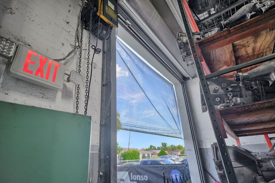 More Photos Of 7007 SW 13th Ter, Miami Warehouse For Sale