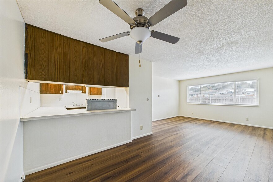 More Photos Of 3002-3016 Smith Ln, Fortuna Apartments For Sale