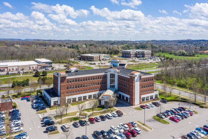 More Photos Of 4601 Carothers Pky, Franklin Medical For Lease