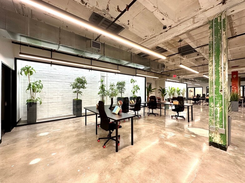 More Photos Of 2410 Polk St, Houston Office For Lease