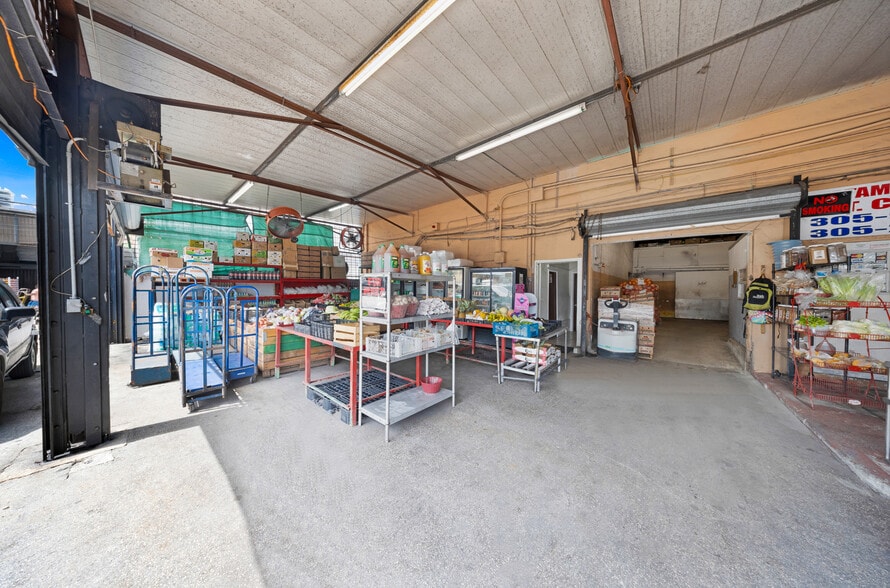 More Photos Of 1305 NW 22nd St, Miami Refrigeration Cold Storage For Sale
