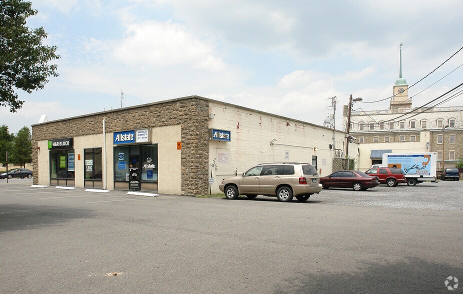 More Photos Of 47-49 N Civic Center Plz, Poughkeepsie Unknown For Lease