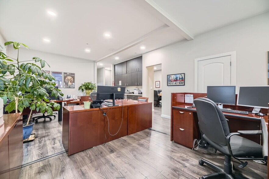 More Photos Of 1761 N Emerson St, Denver Loft Creative Space For Sale