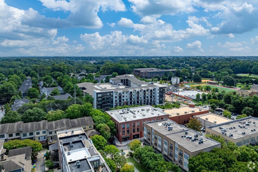 More Photos Of 934 Glenwood Ave SE, Atlanta Loft Creative Space For Sale
