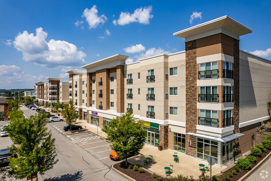 Primary Photo Of 100 Adios Dr, Washington Apartments For Lease