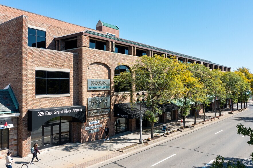 More Photos Of 333 E Grand River Ave, East Lansing Office For Lease