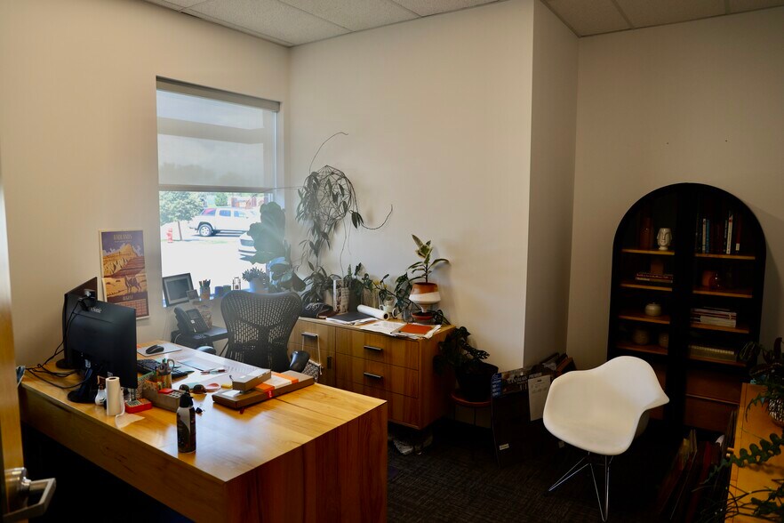 More Photos Of 4040 W Daybreak Pky, South Jordan Office For Lease