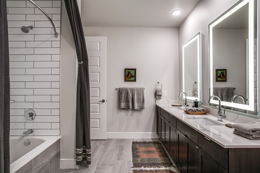 More Photos Of 5200 N O'Connor Blvd, Irving Unknown For Lease