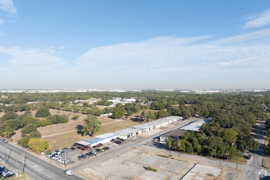 More Photos Of 2911 Edith Ln, Haltom City Unknown For Lease