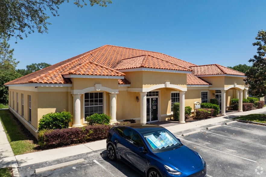 More Photos Of 1070-1072 E Brandon Blvd, Brandon Medical For Lease