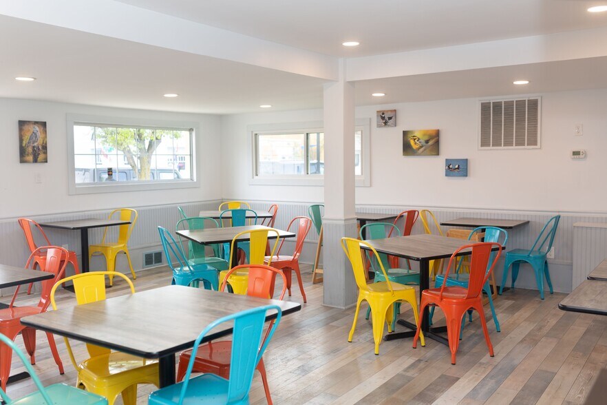 More Photos Of 42 W Spring St, Port Austin General Retail For Lease