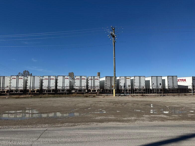 More Photos Of 100 Culberhouse st, Jonesboro Warehouse For Sale