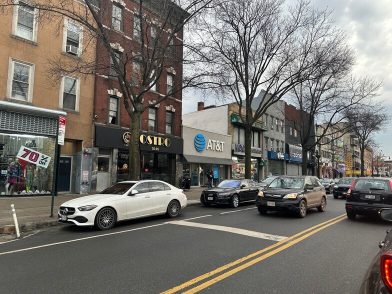 More Photos Of 3060 Steinway St, Astoria Storefront Retail Office For Sale