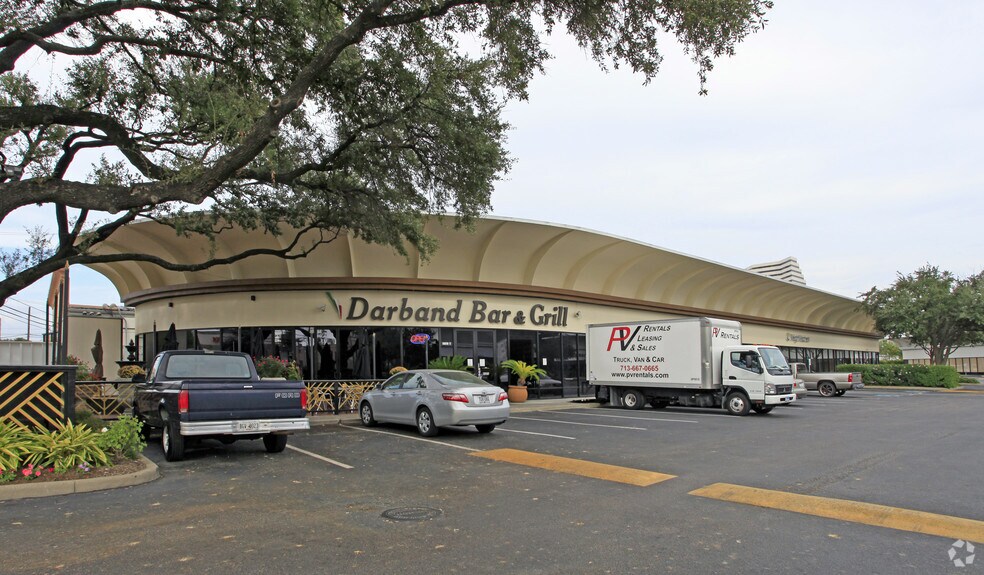 Primary Photo Of 5865 Westheimer Rd, Houston Unknown For Lease