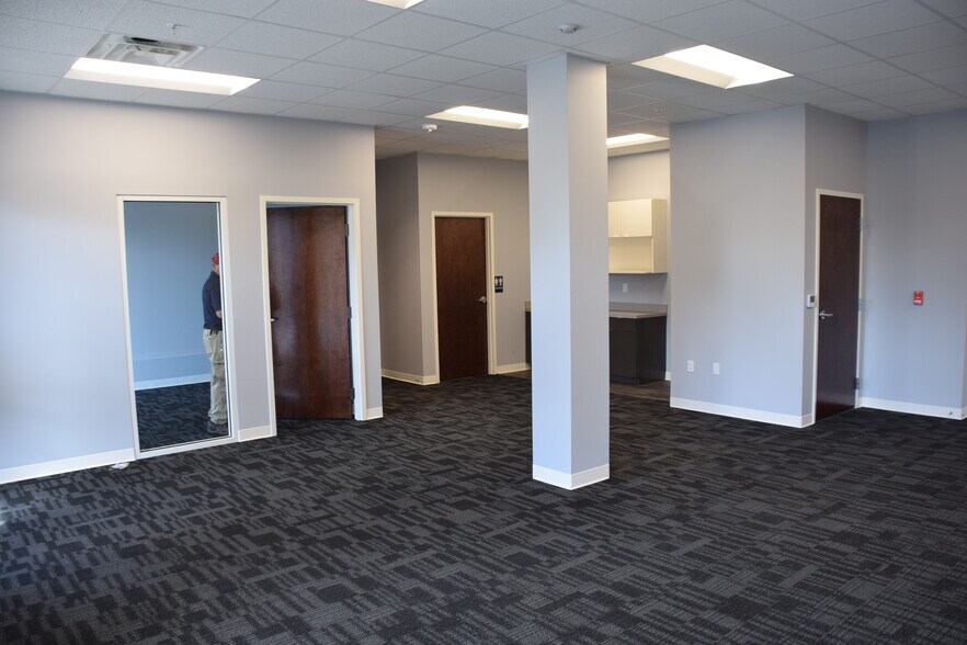 More Photos Of 126 E SR 434, Winter Springs Office For Lease