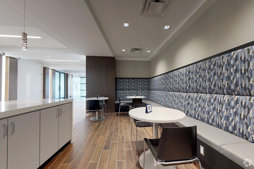 More Photos Of 4401 Leeds Ave, North Charleston Office For Lease