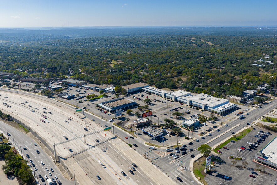 More Photos Of 13450 Research Blvd, Austin Unknown For Lease