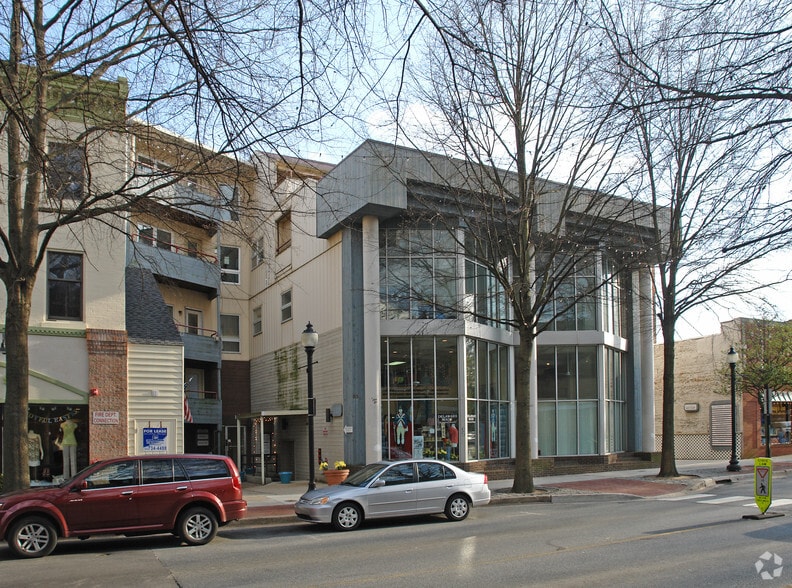 Primary Photo Of 32 W Loockerman St, Dover Office For Lease