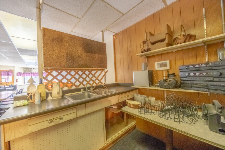More Photos Of 322 Denver Ave, Fort Lupton Restaurant For Sale