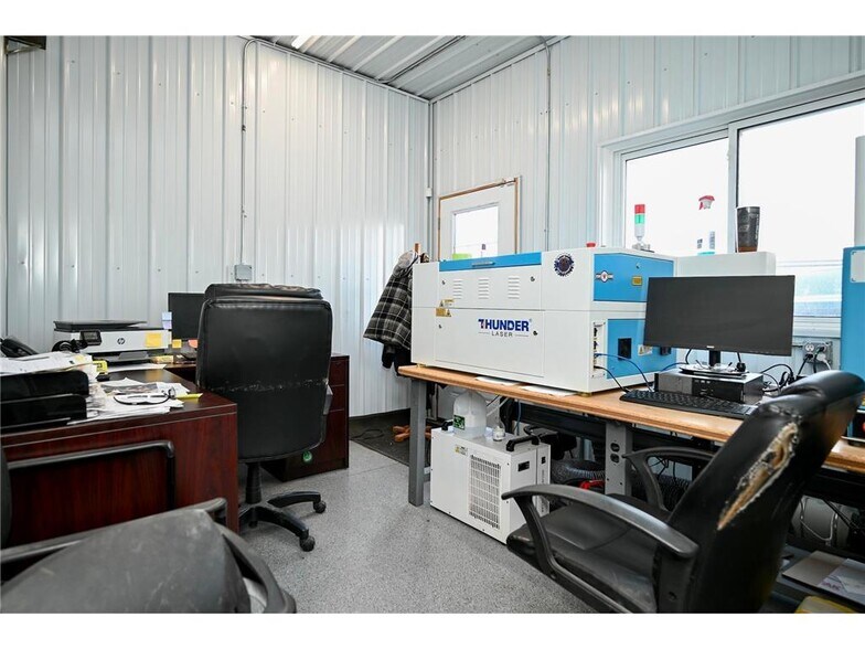 More Photos Of 1140 72nd St, Goodview Office For Sale