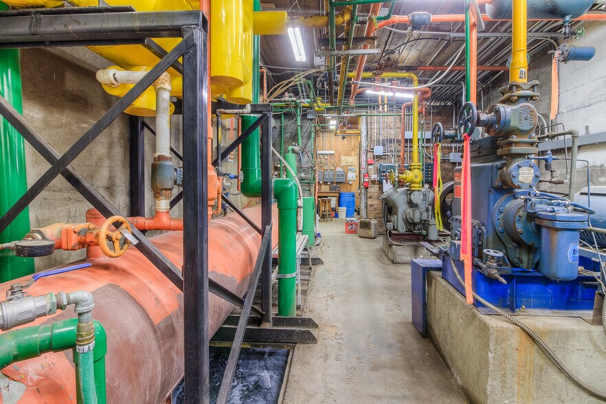 More Photos Of 91 Charlie Ln, Naches Warehouse For Sale