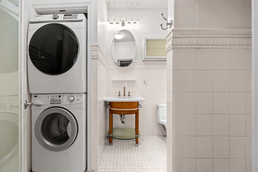 More Photos Of 311 W 78th St, New York Apartments For Sale
