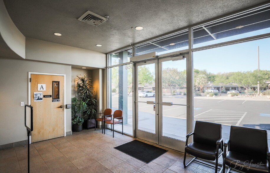 More Photos Of 368 E Riverside Dr, Saint George Medical For Sale