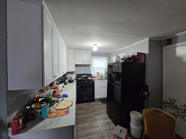 More Photos Of 236 Spring St, Newton Apartments For Sale
