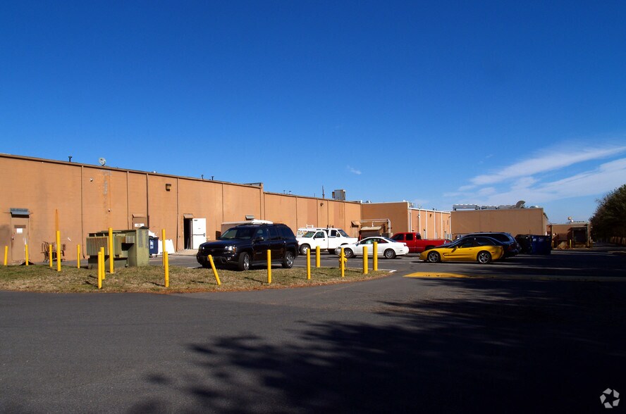 More Photos Of 315 Garrisonville Rd, Stafford Unknown For Lease