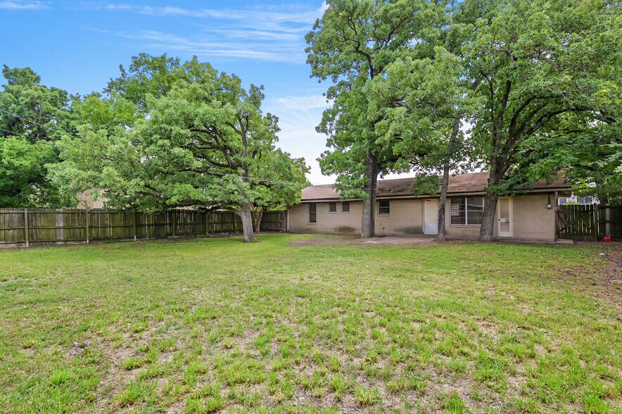 More Photos Of 3907 College Main St, Bryan Land For Sale