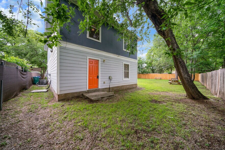 More Photos Of 414 Cupples Rd, San Antonio Apartments For Sale