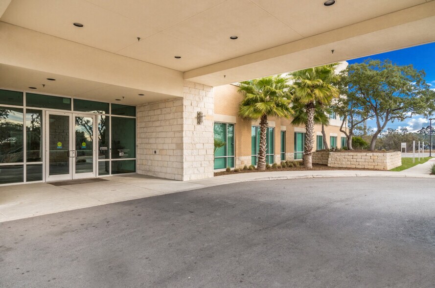 More Photos Of 3903 Wiseman Blvd, San Antonio Medical For Lease