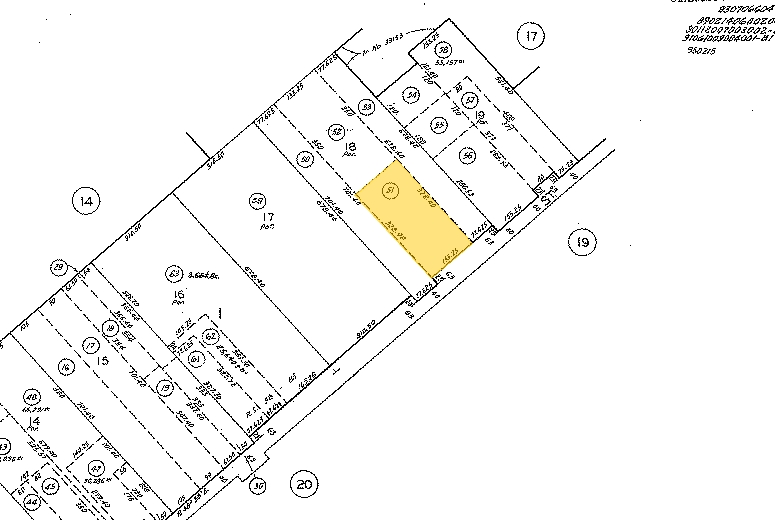 More Photos Of 12173 Branford St, Sun Valley Service For Lease
