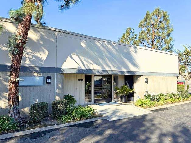 Primary Photo Of 18429-18437 Amistad St, Fountain Valley Flex For Lease