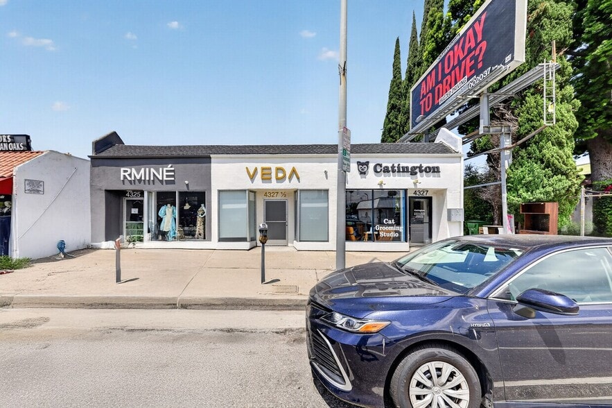 More Photos Of 4325-4327 Woodman Ave, Sherman Oaks Storefront Retail Office For Lease