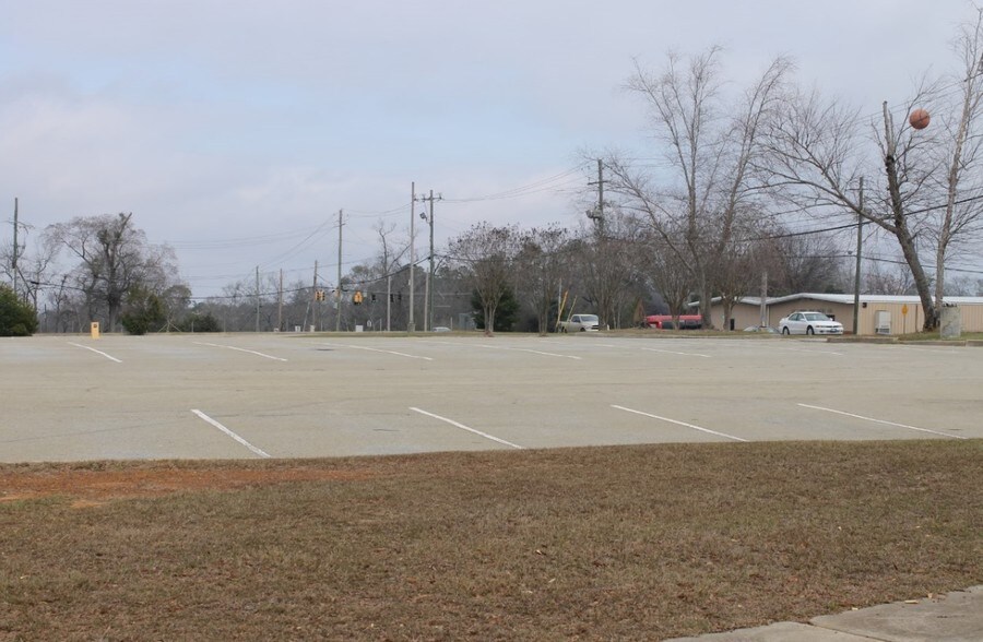 More Photos Of 720 E Forsyth St, Americus Land For Lease