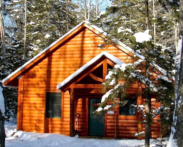 Primary Photo Of 2430 N Branch Rd, Ripton Hotel For Sale