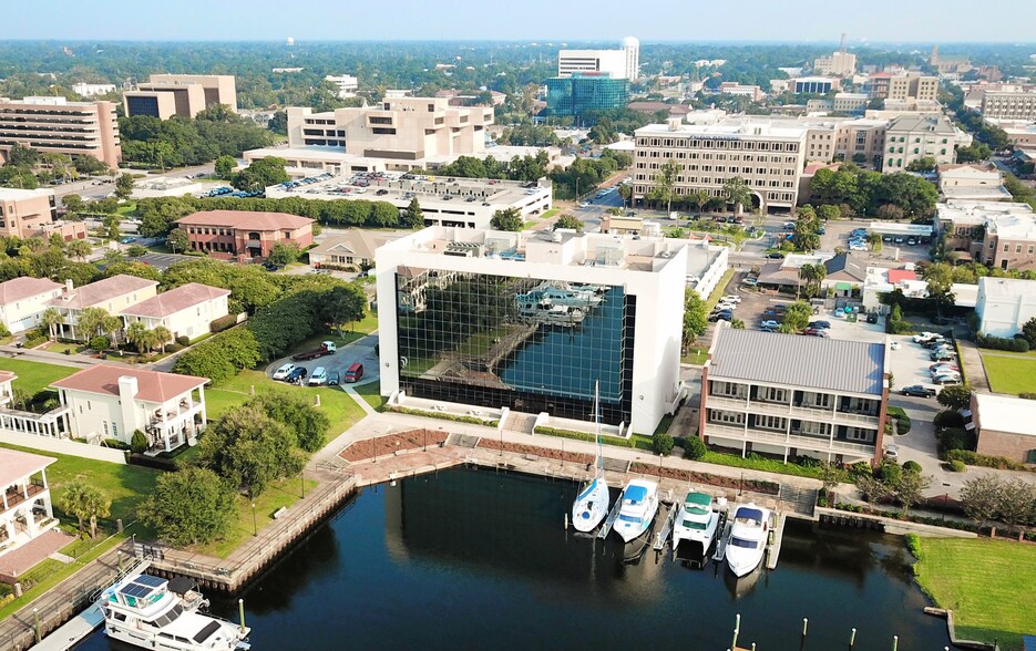 More Photos Of 25 W Cedar St, Pensacola Office For Lease