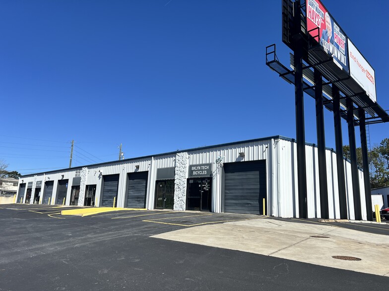 Primary Photo Of 2442 S Stone Mountain Lithonia Rd, Lithonia Warehouse For Lease