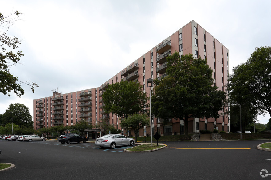 Primary Photo Of 1001-1003 Easton Rd, Willow Grove Apartments For Lease