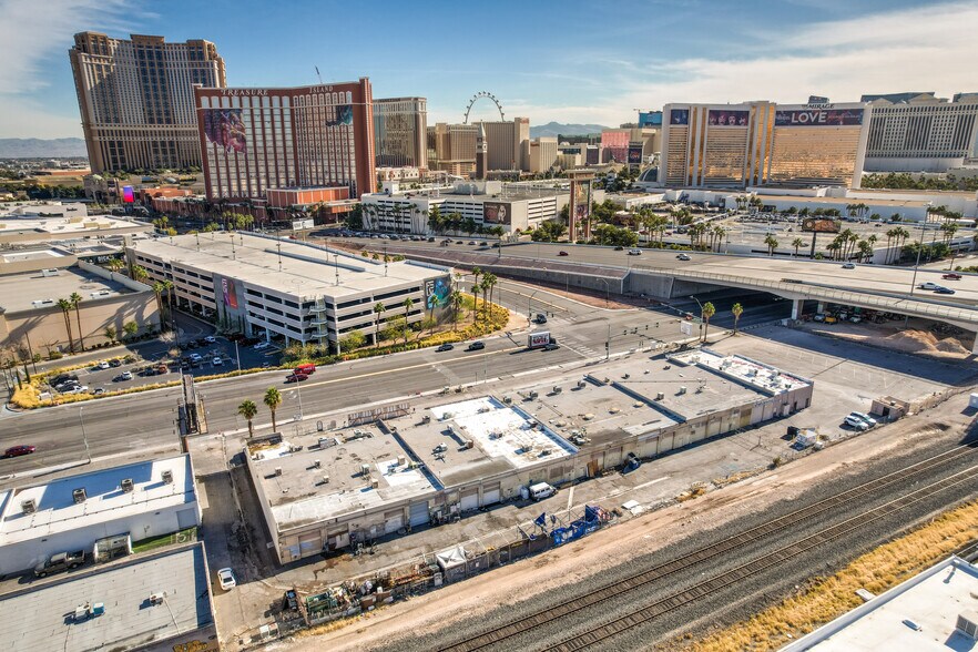 More Photos Of 3415-3449 Sammy Davis Jr Dr, Las Vegas General Retail For Sale