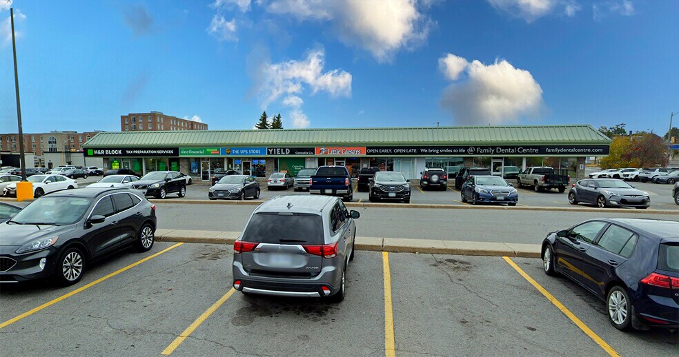 More Photos Of 110 North Front St, Belleville General Retail For Lease