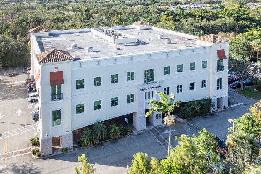More Photos Of 12600 Pembroke Rd, Miramar Medical For Lease