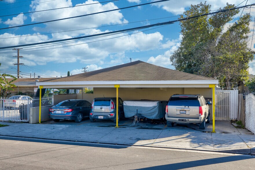 More Photos Of 4810 W 104th St, Inglewood Apartments For Sale