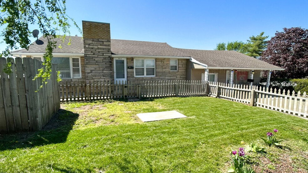 More Photos Of 1104 N Scott Ave, Belton Apartments For Sale